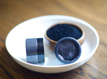 Load image into Gallery viewer, Charcoal Walnut Face Scrub